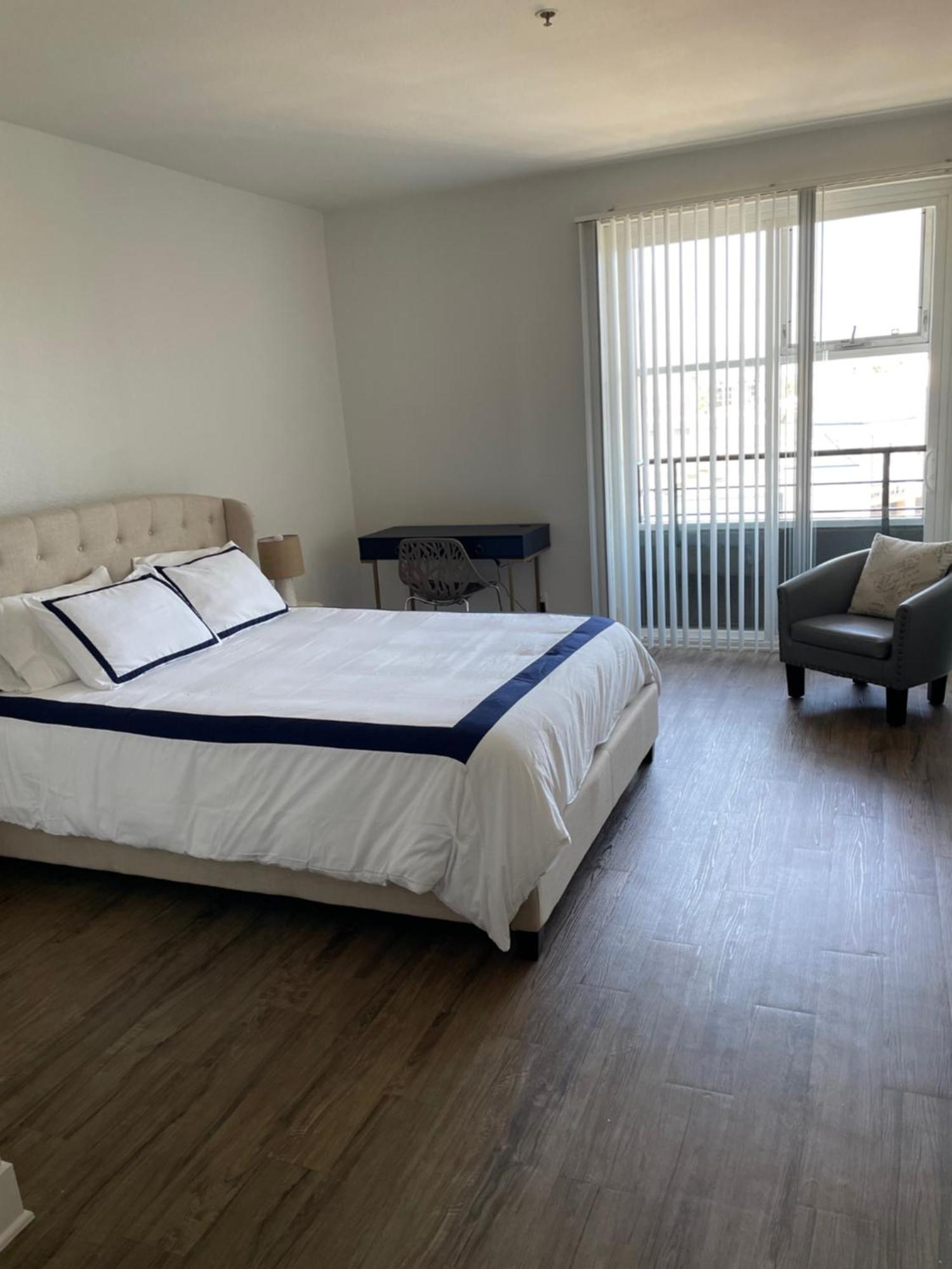 Casa Marina - Modern, Stylish, Bright, Spacious 2 Master In Mdr Apartment *