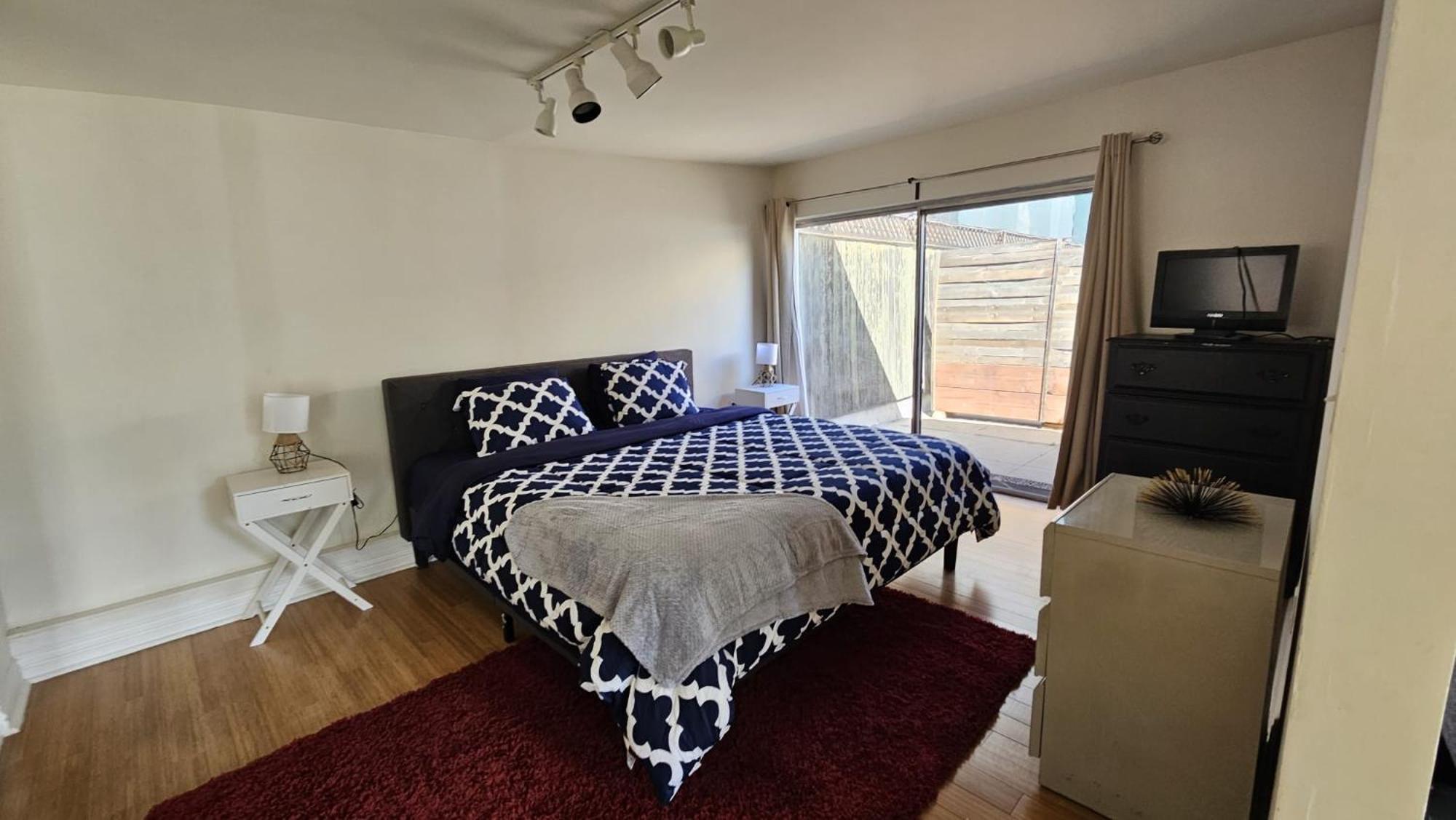 Prime Location 1bd 1bath * Los Angeles