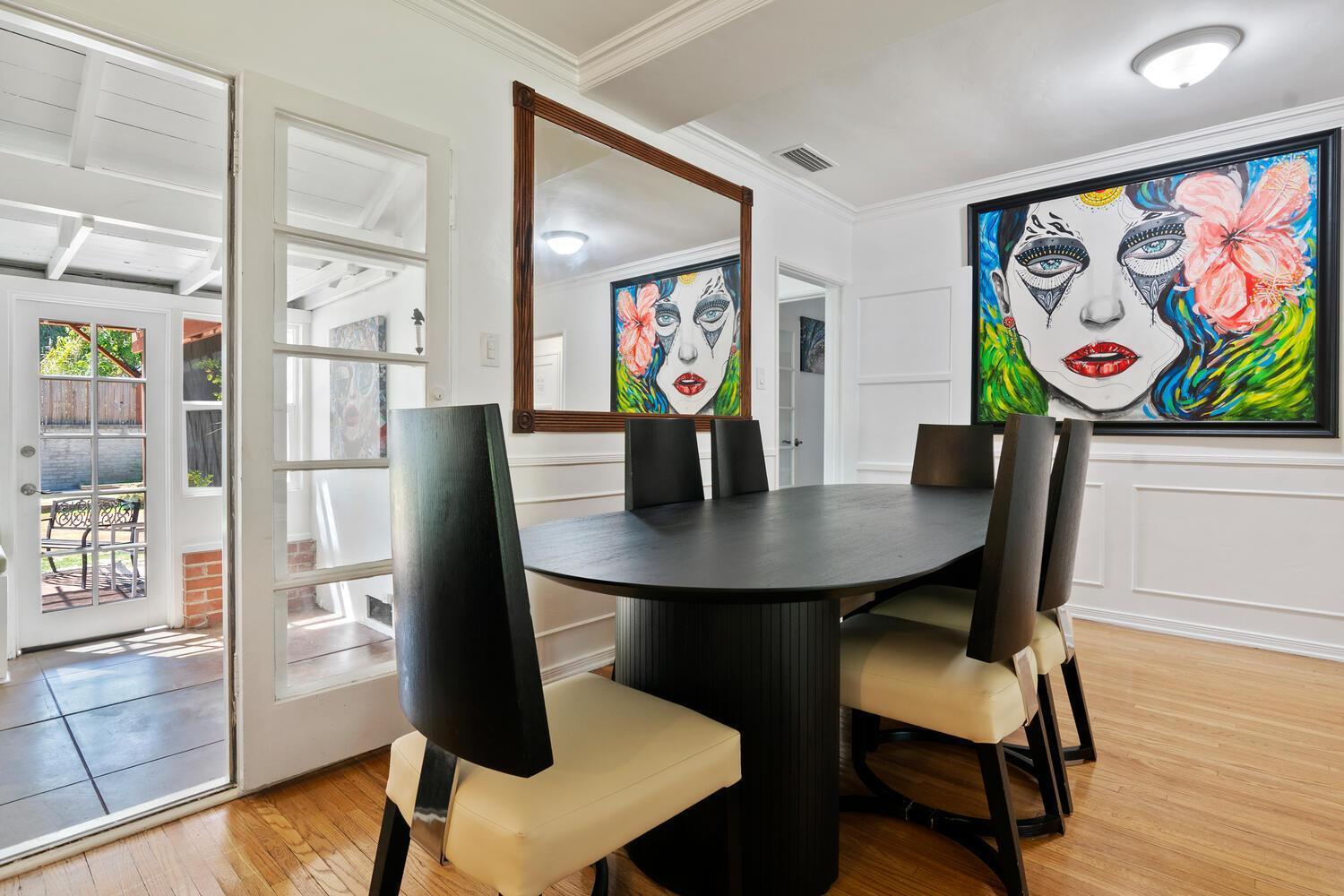 Luxury Piano In Near Universal & Hollywood For 8 * Los Angeles