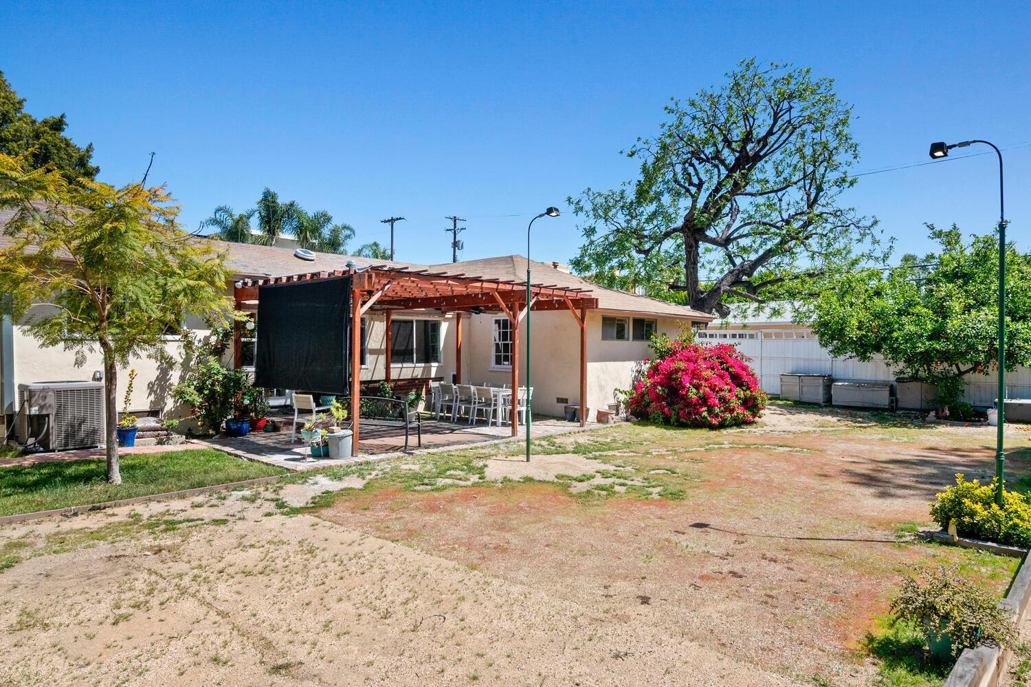 Luxury Piano In Near Universal & Hollywood For 8 Villa Los Angeles