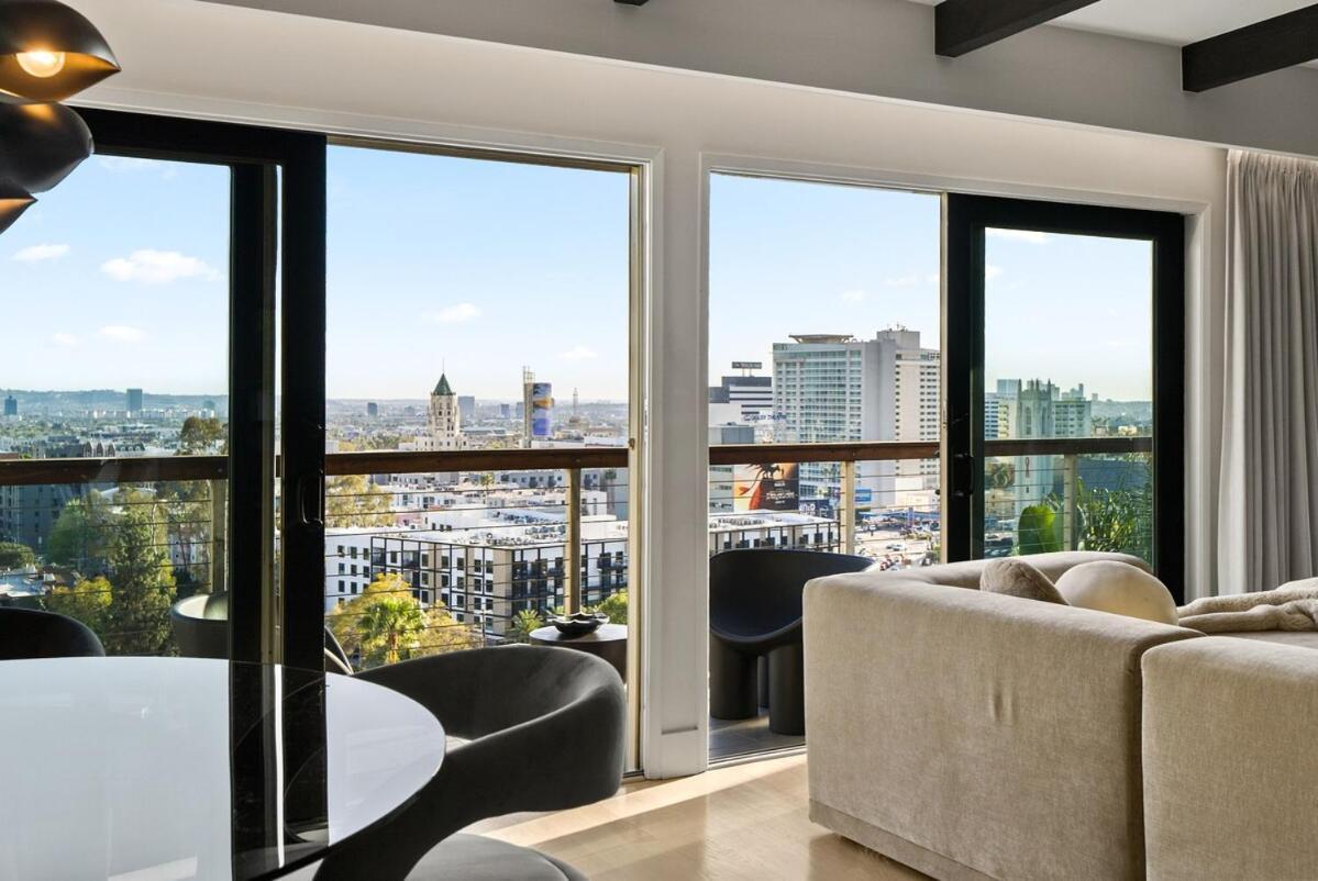Holiday home Hollywood Hills 3 Bedroom Views And Jacuzzi *