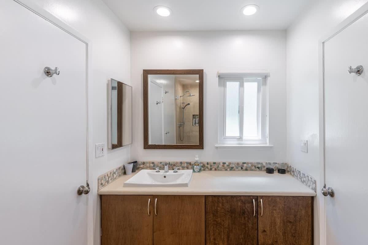 Sunnyhill Escape Holiday home Los Angeles
