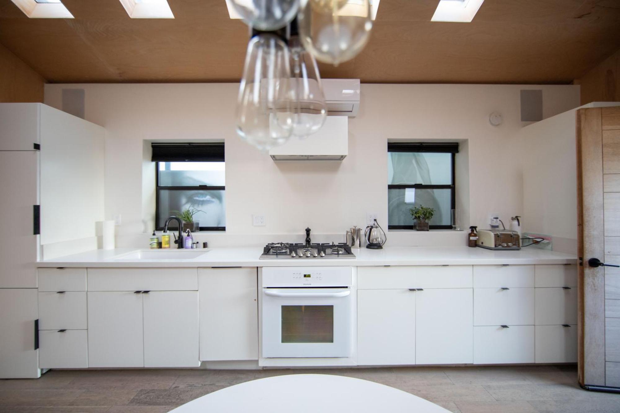 Venice Beach Bungalow By Artspace Locations Apartment *