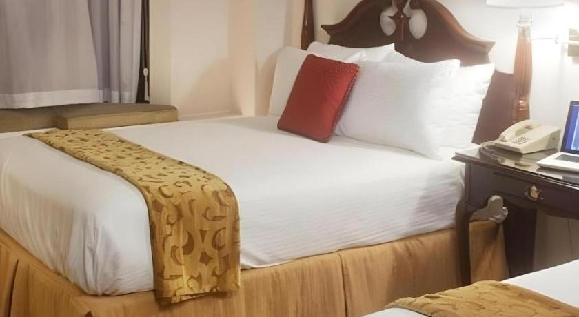 Hilgard House Westwood Village Hotel *