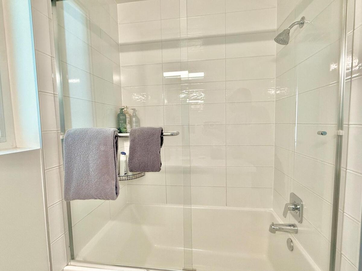 Aparthotel Designer 1 Bedroom In Prime Hollywood