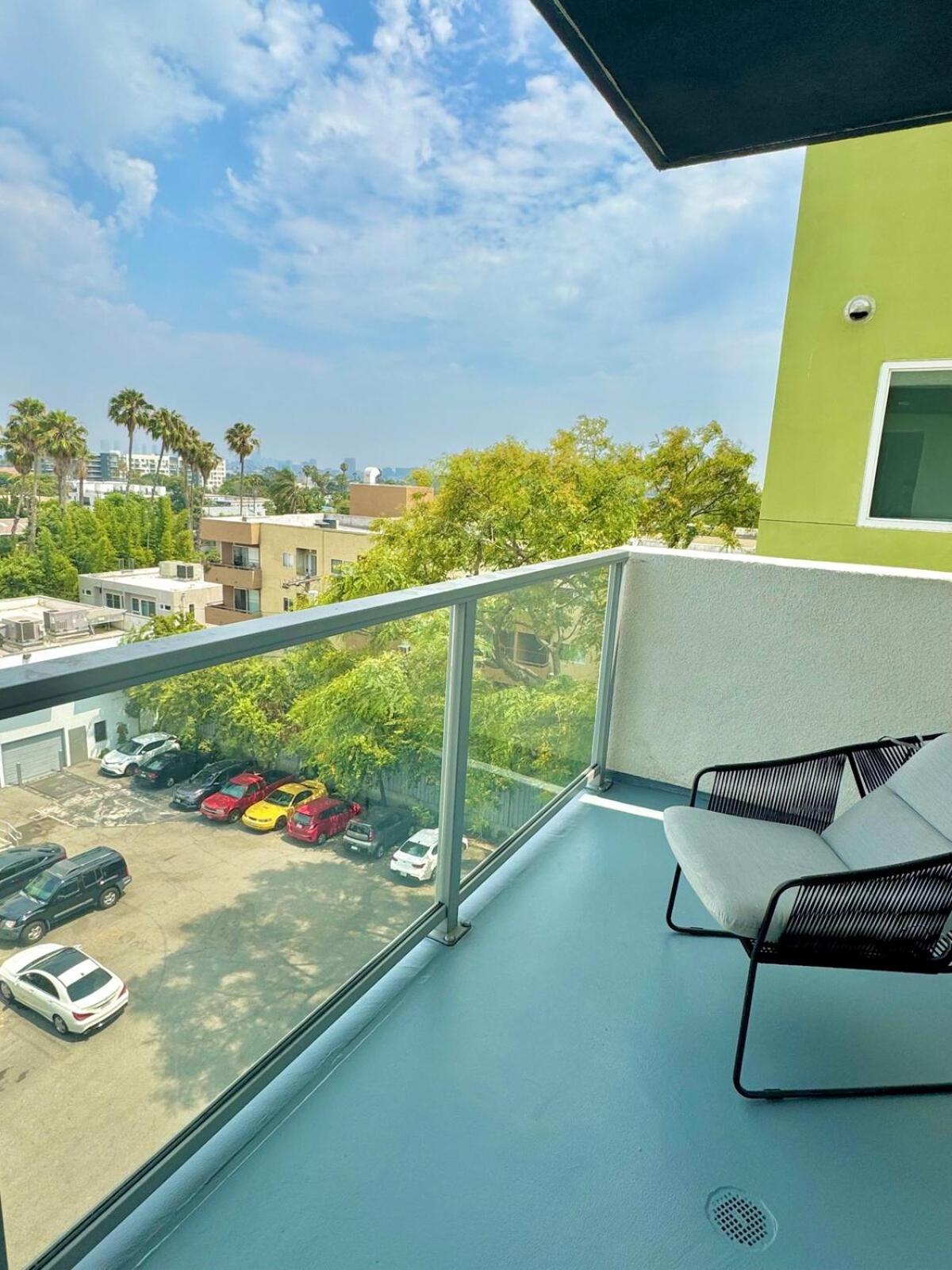 Aparthotel Designer 1 Bedroom In Prime Hollywood Los Angeles