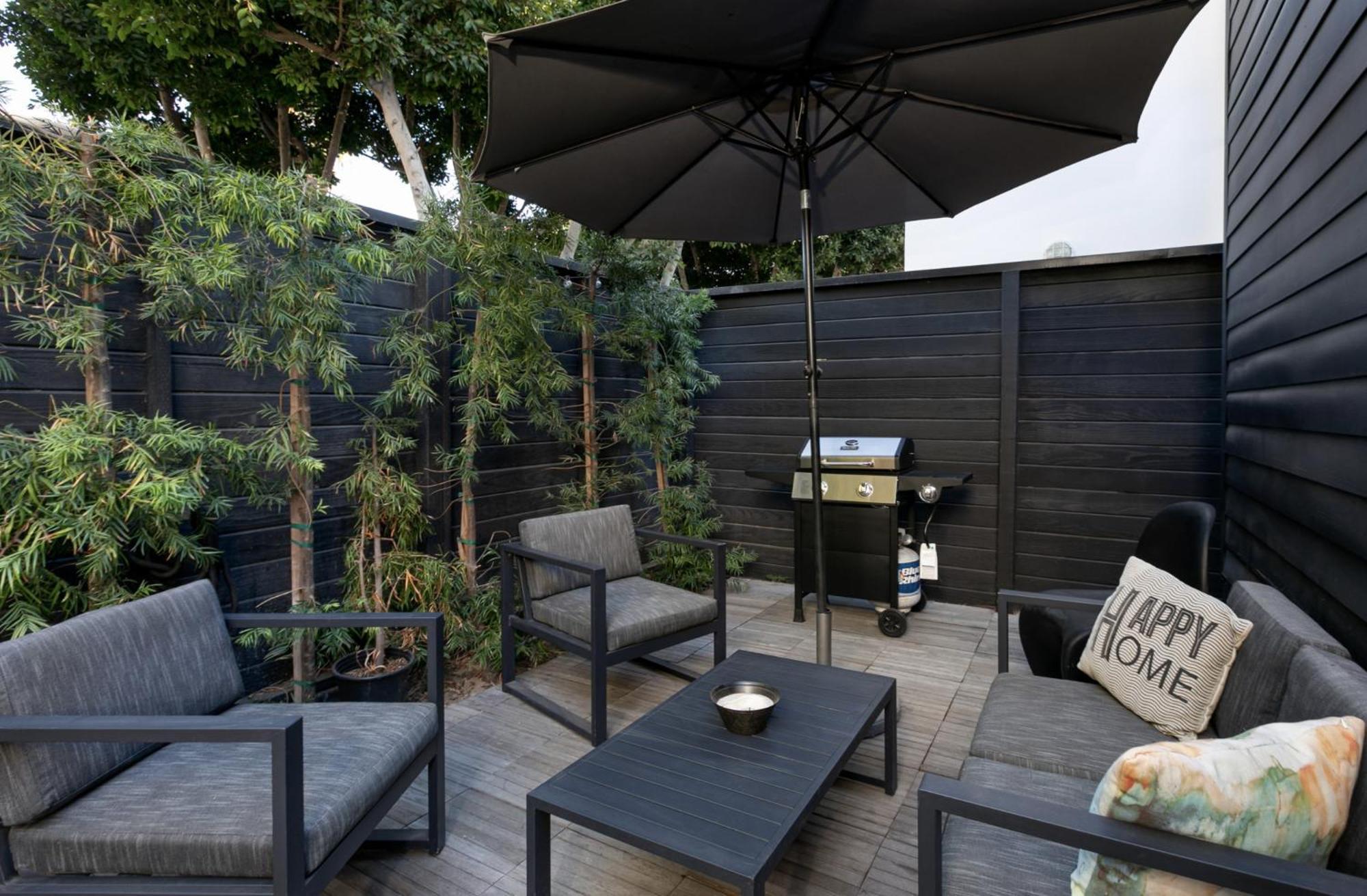 Apartment Venice Beach Bungalow By Artspace Locations Los Angeles