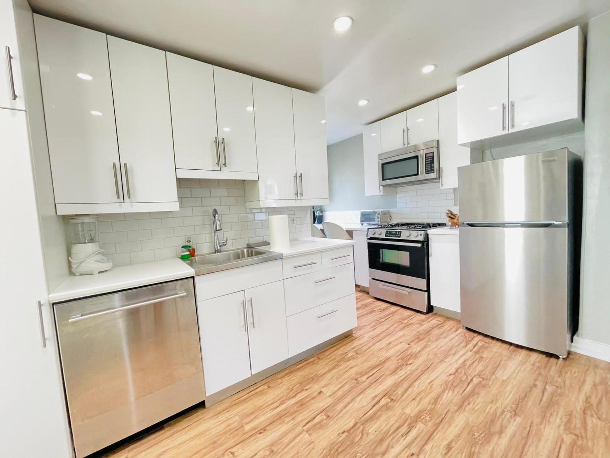 Apartment 1bd Modern Venice 12b *