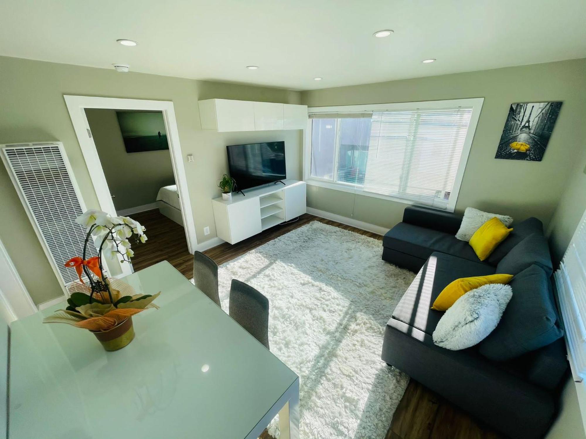 Apartment 1bd Modern Venice 12b