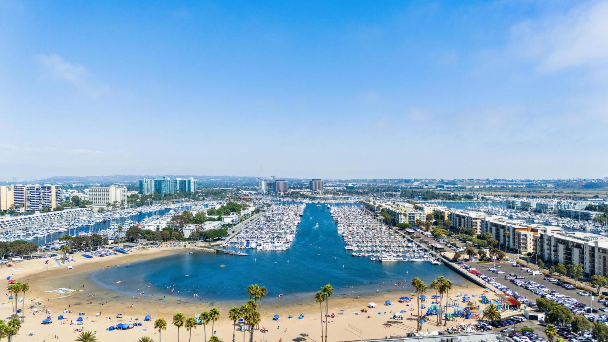 Peridot Palm - Marina Views 2br W Private Large Patio Los Angeles