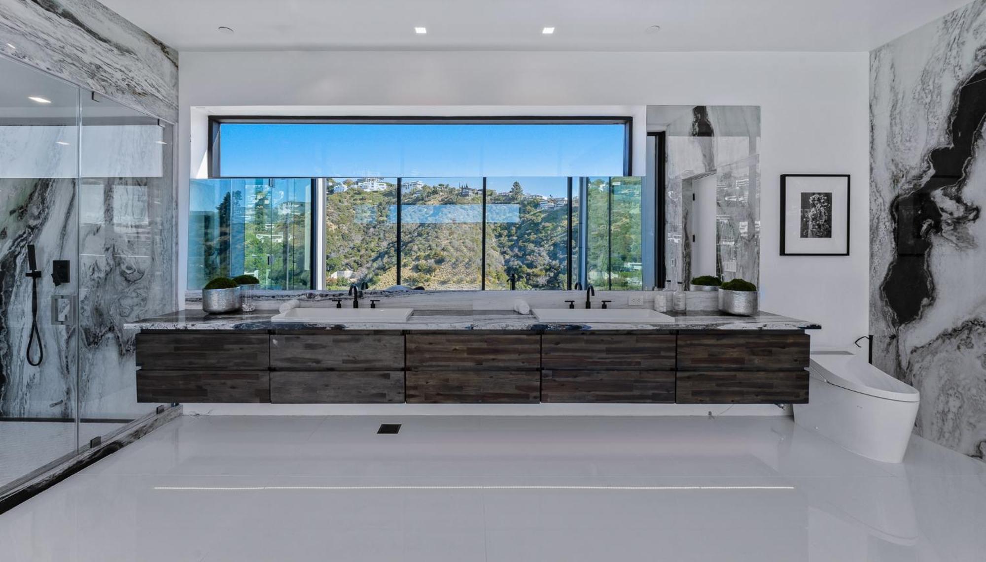 Ocean To Views, Fire Feature, Water Falls Dream Oasis * Los Angeles