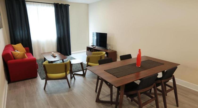 Downtown Cosmopolitan Residences