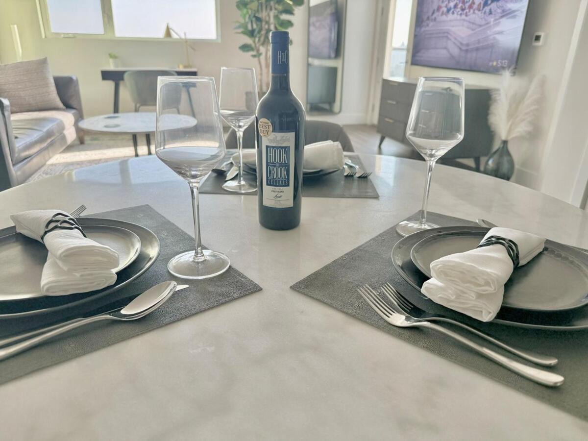 Apartamento Penthouse With Views In Hollywood - One Bedroom W Parking Los Angeles