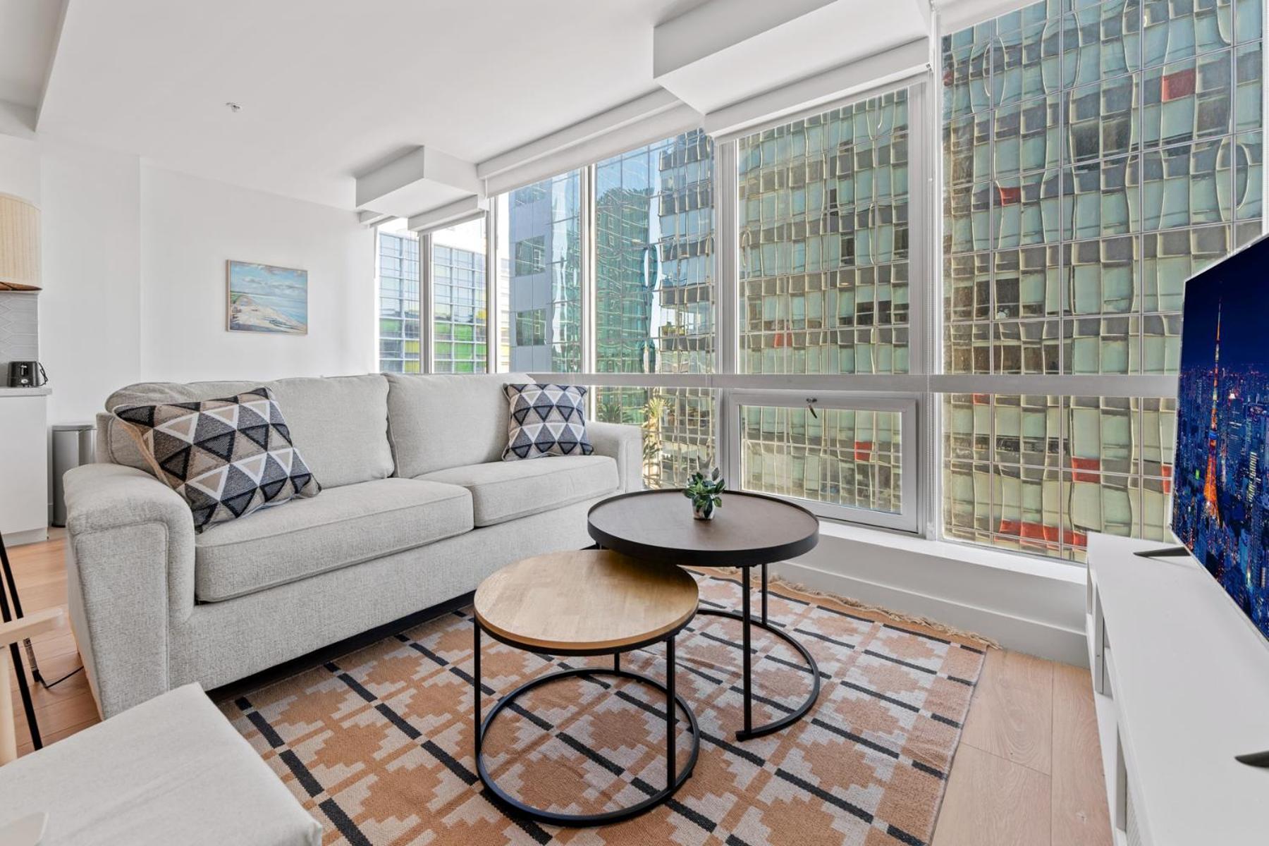 Stylish Downtown La Getaway - Prime Location On Wilshire Blvd! Hotel 4*