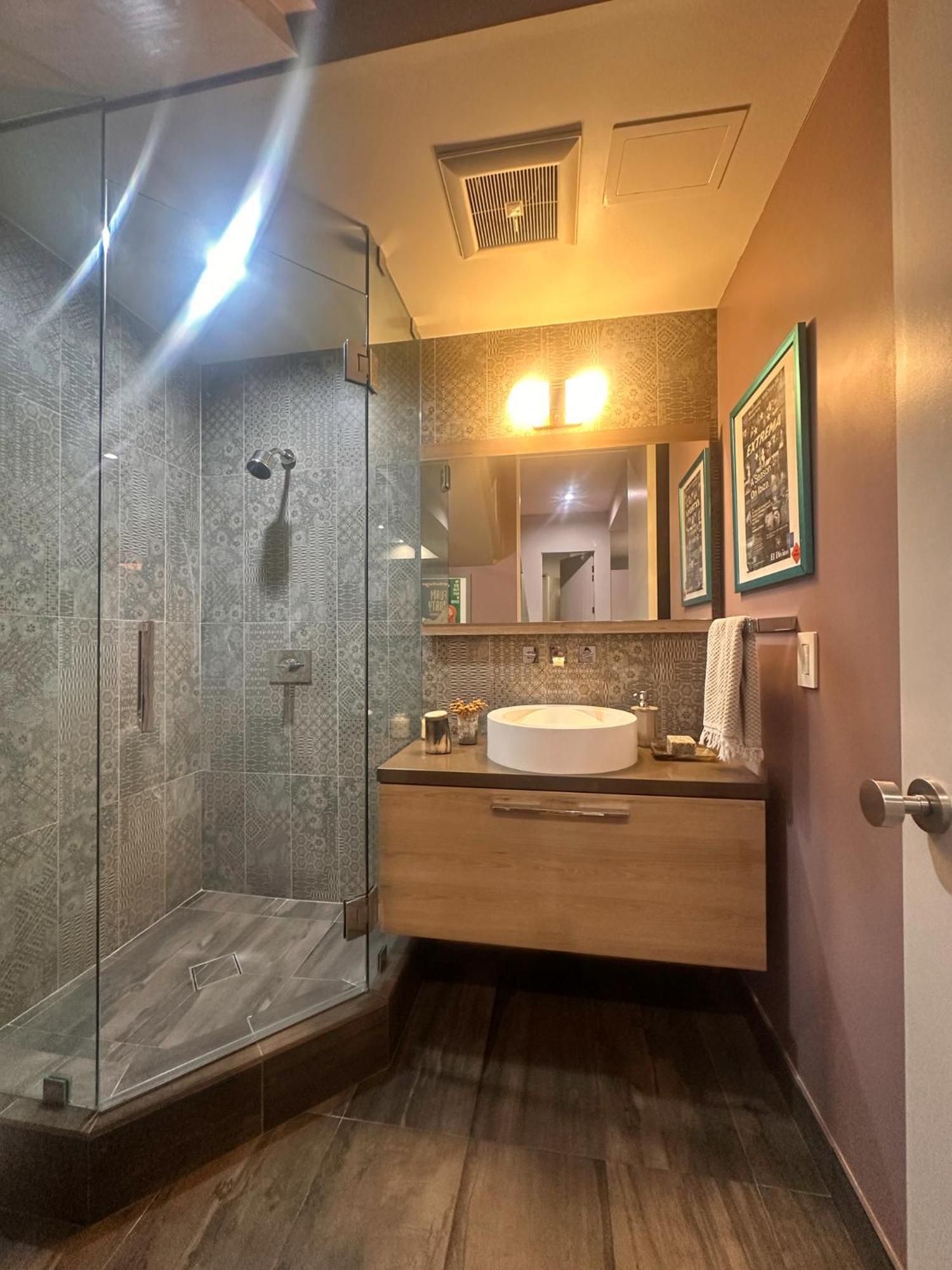 Luxury Living In West Hollywood Modern 3br W Pool & Hot Tub Holiday home *