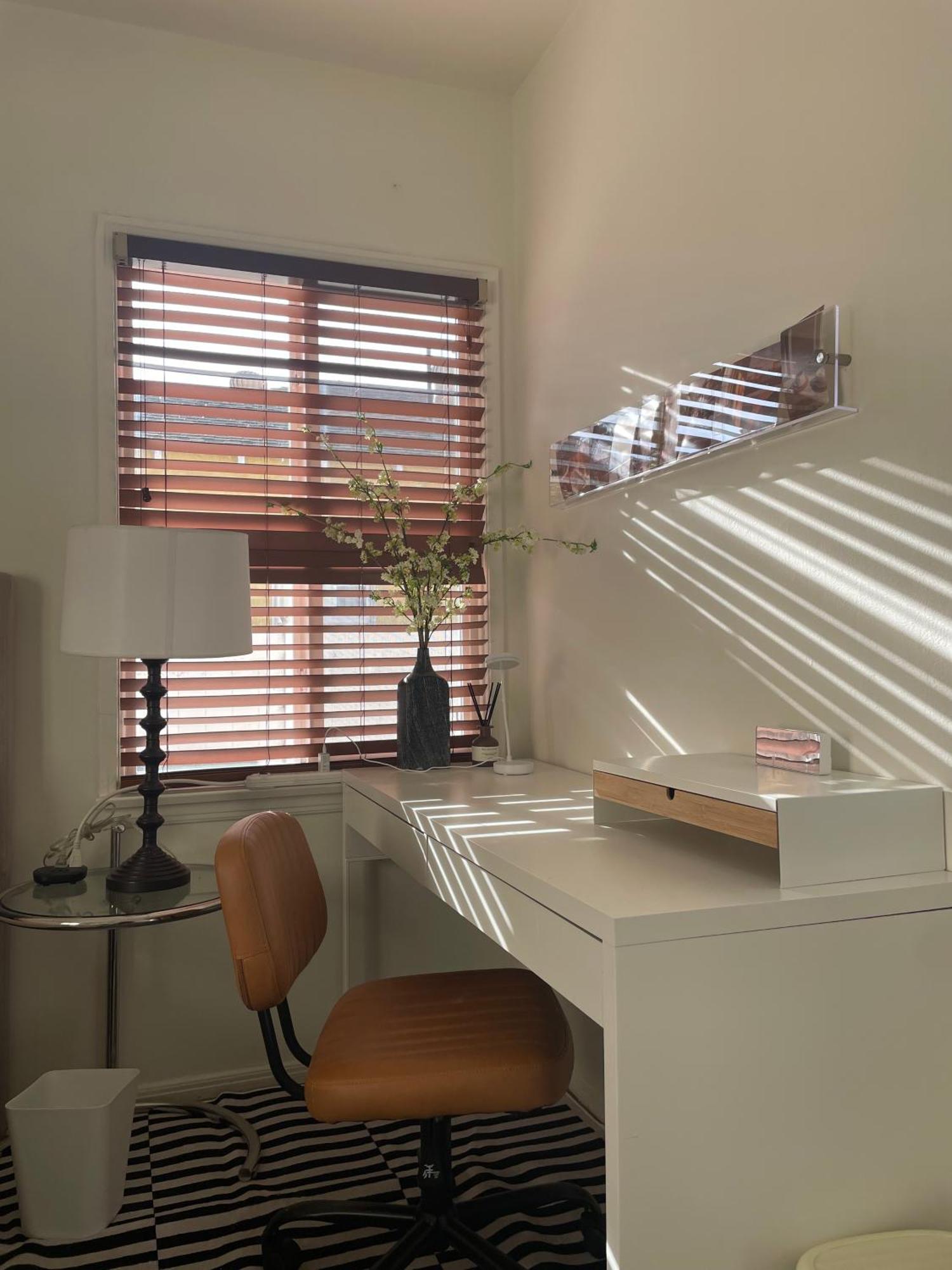 Coastal Comfort In West Angeles Homestay