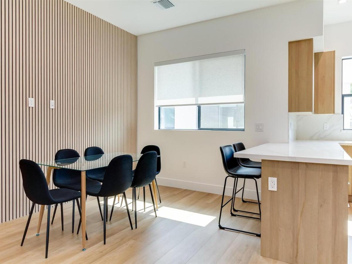 Modern Luxe Retreat 3-bedroom #3 Holiday home
