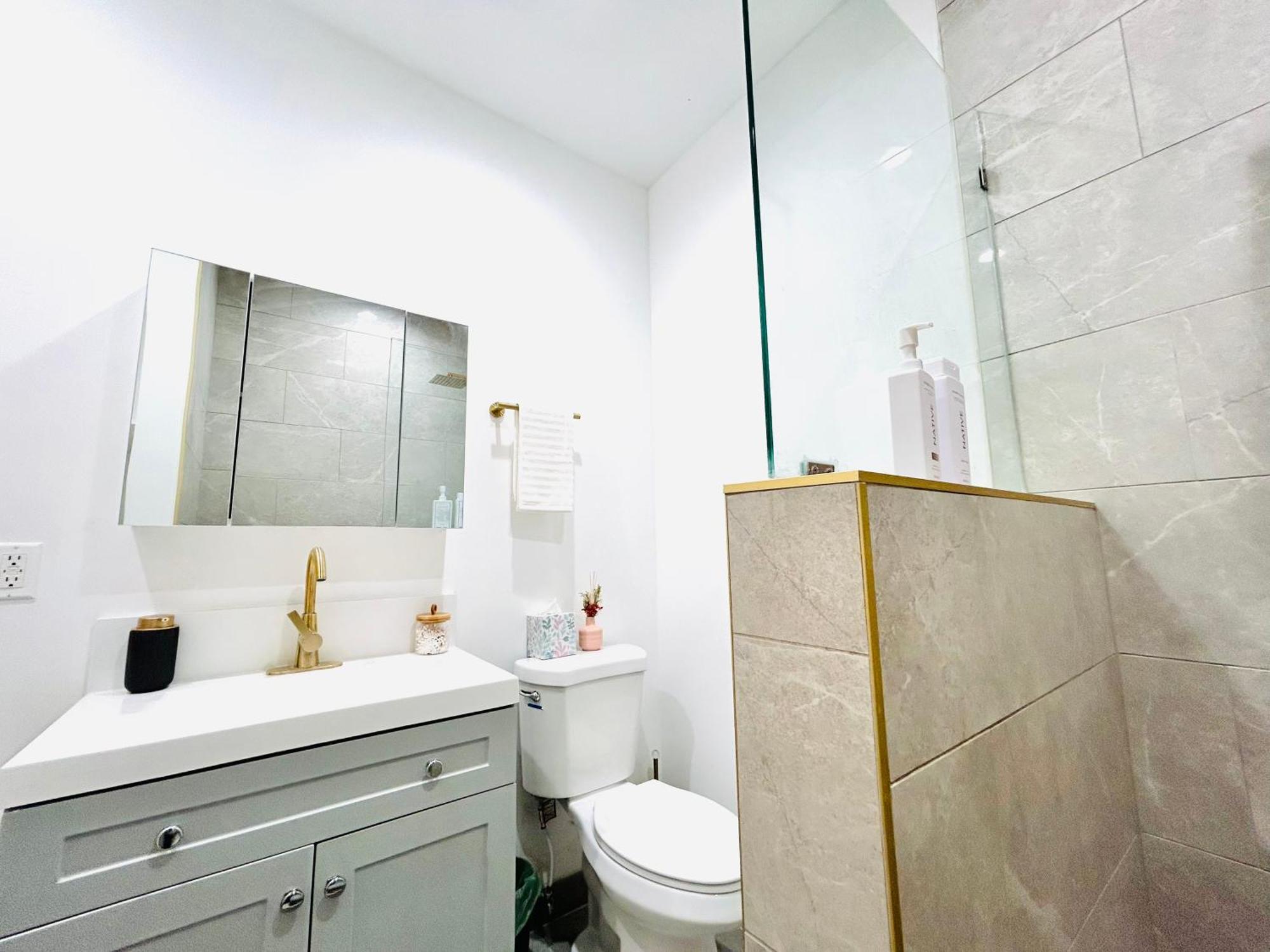 Aparthotel New Lux Skyline Loft In La