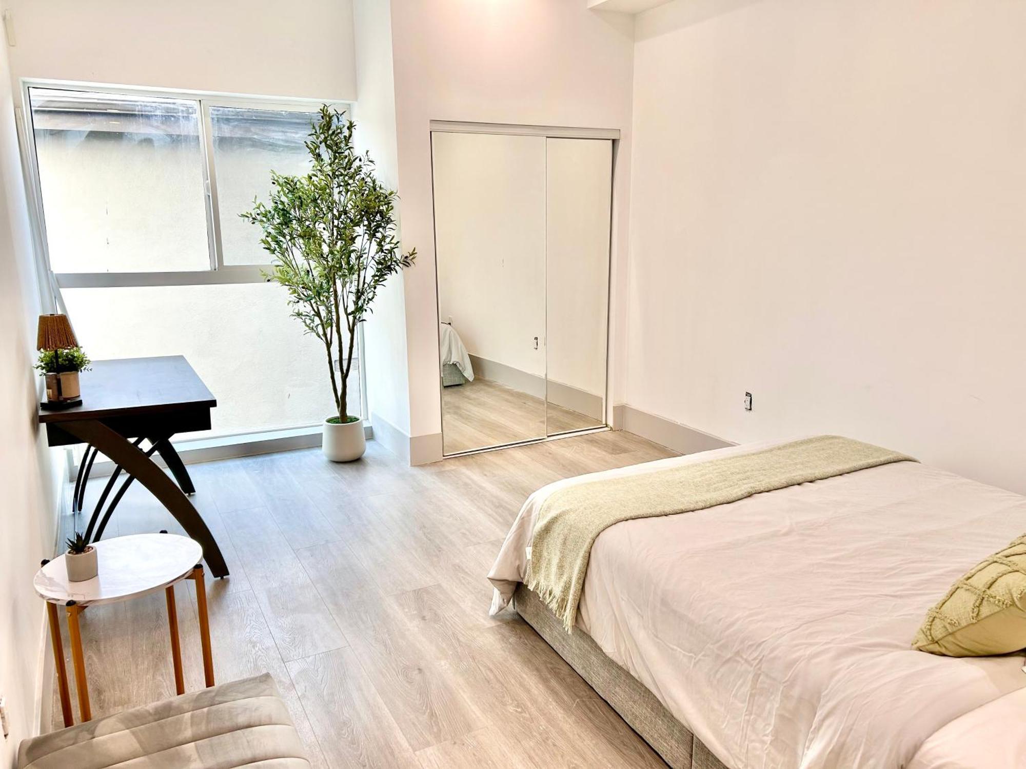 New Lux Skyline Loft In La Aparthotel *