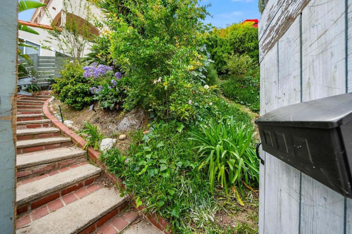 The Robinson Tree House In Silver Los Angeles