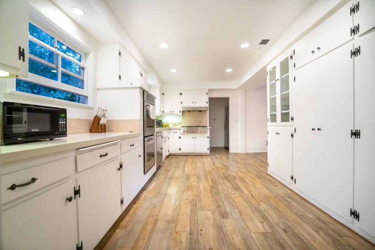 Pool & Ping-pong Mini-golf & 5br Holiday home Los Angeles