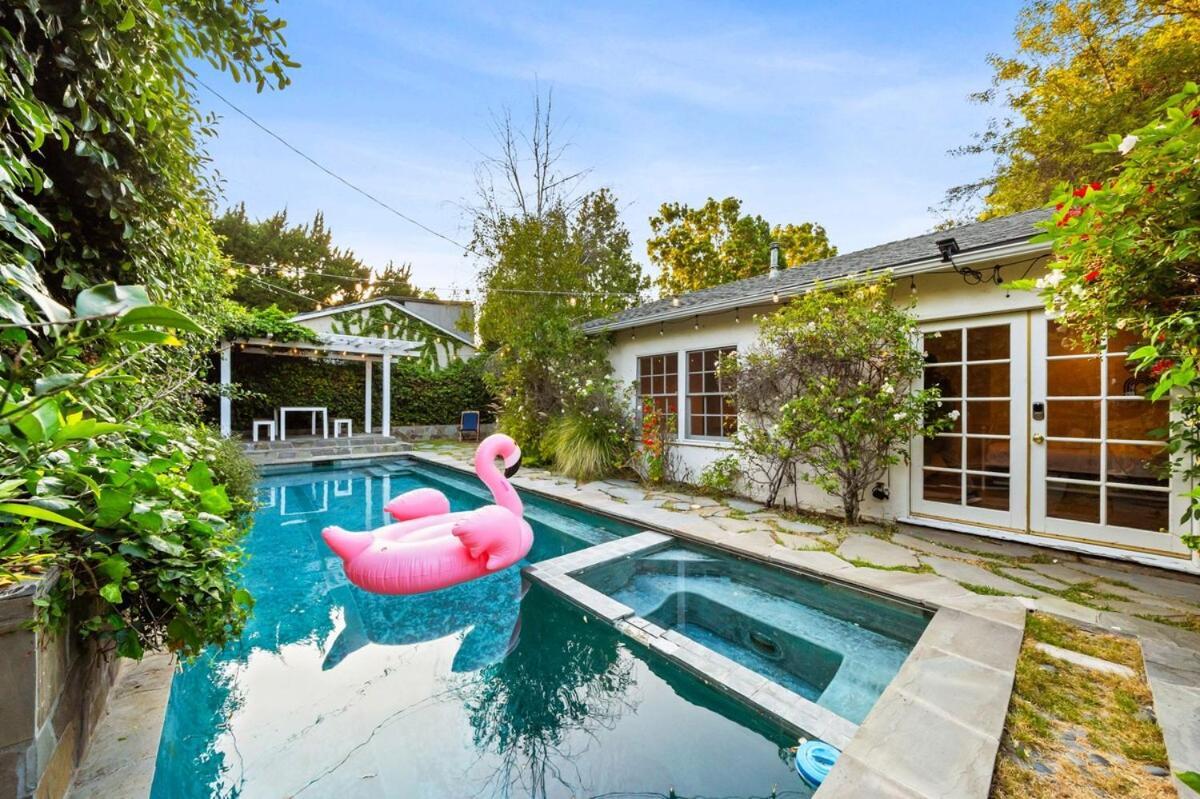 Pool & Ping-pong Mini-golf & 5br Holiday home Los Angeles