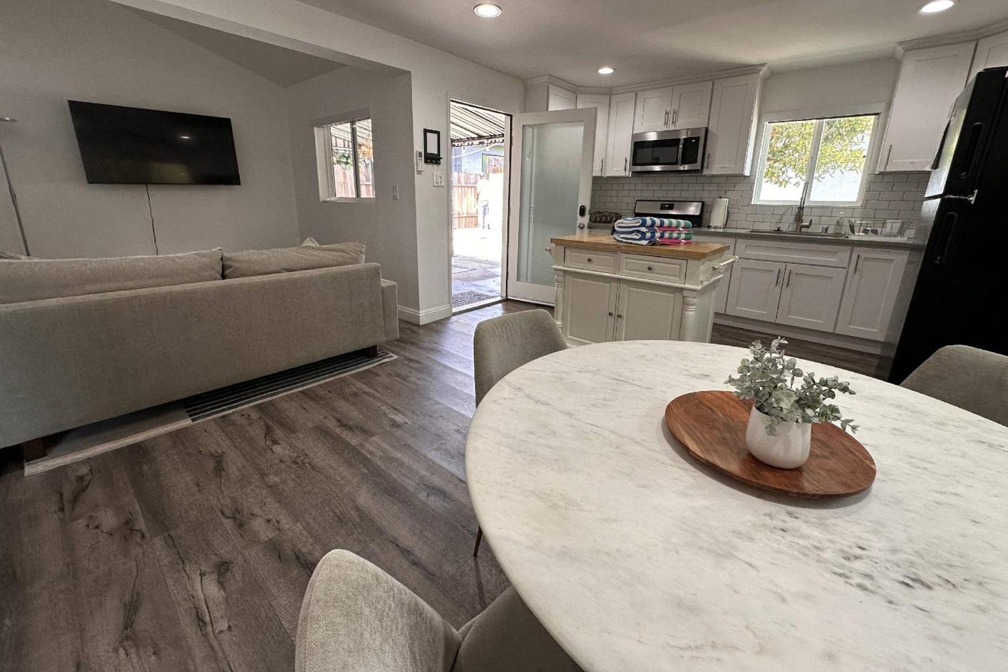 Walgrove Holiday home Los Angeles