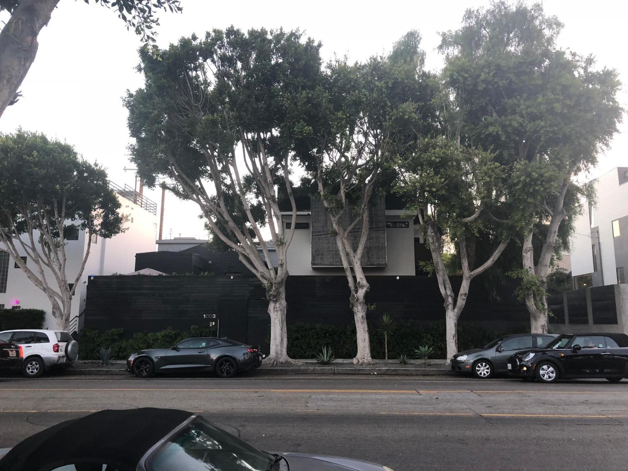 Venice With Large Private Patio Steps To The * Los Angeles