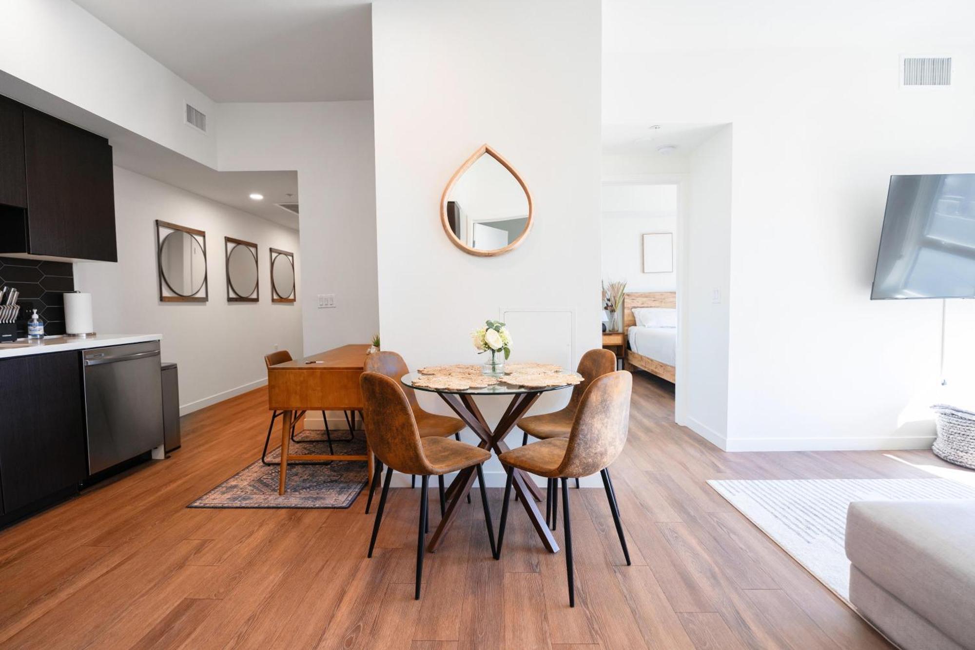 The Hollywood Highline 2 Bed With Free Parking In Hollywood