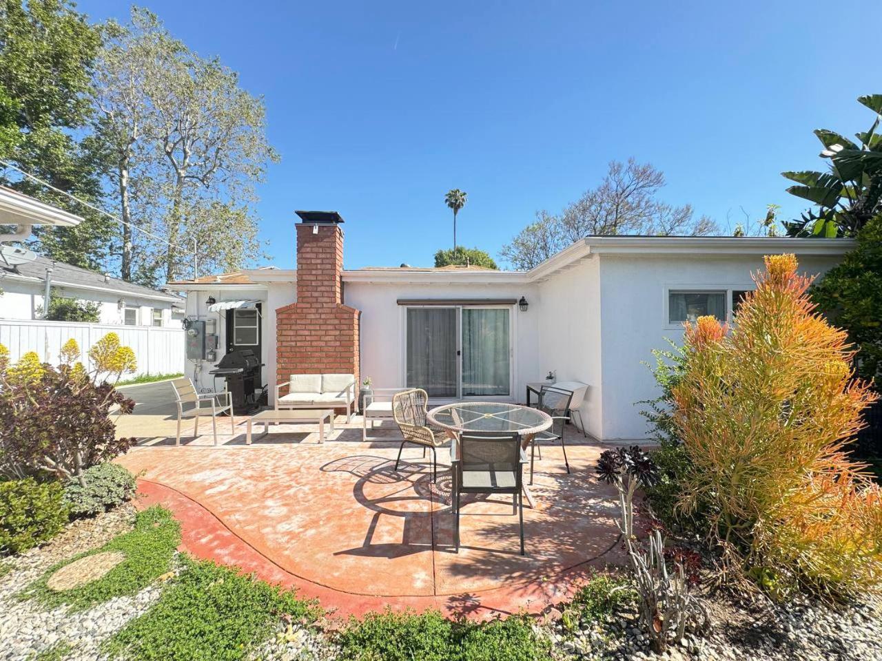 Casa de férias Charming 3br House - Hal-uc *