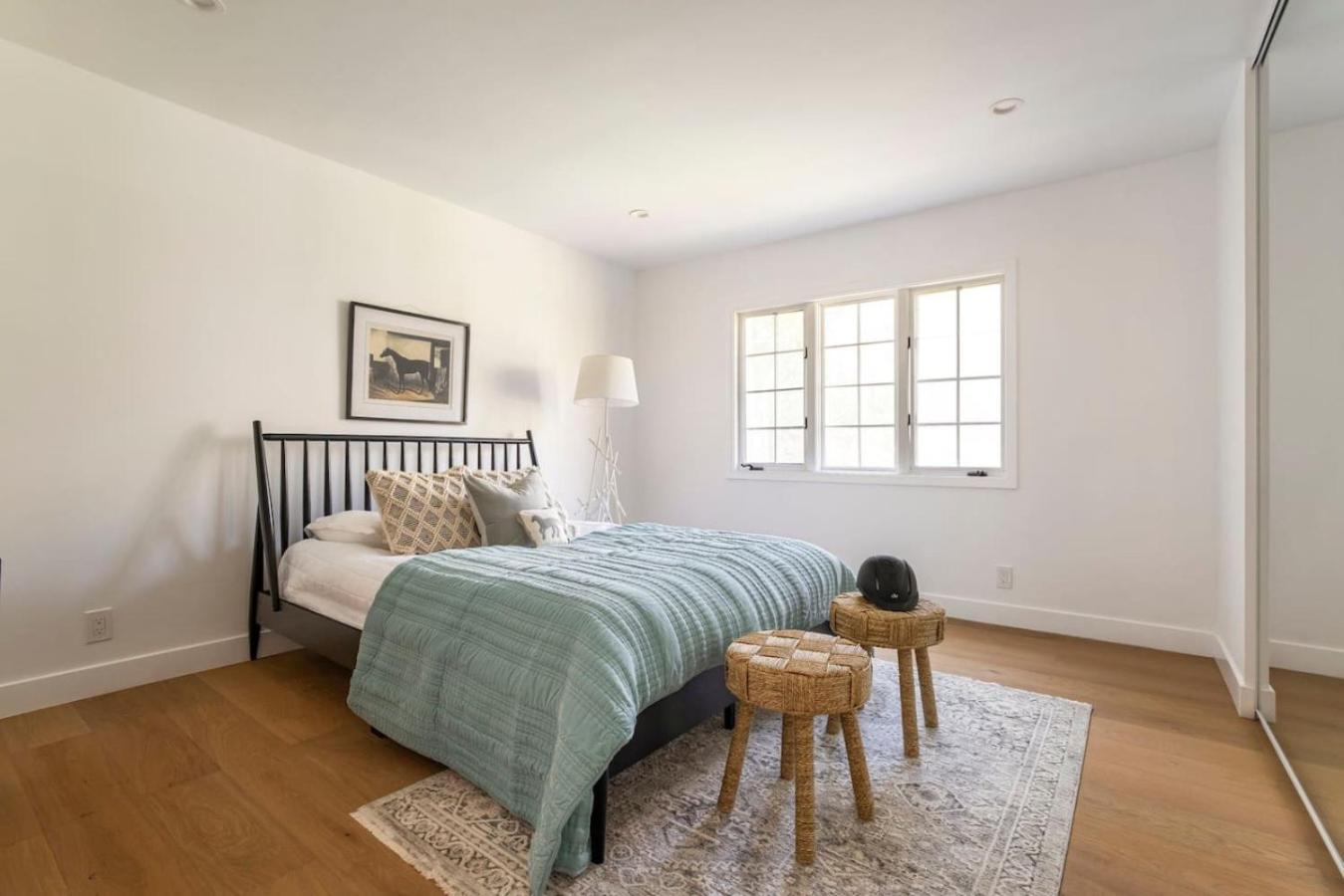 Coastal Luxury In Pacific Palisades Month * Los Angeles
