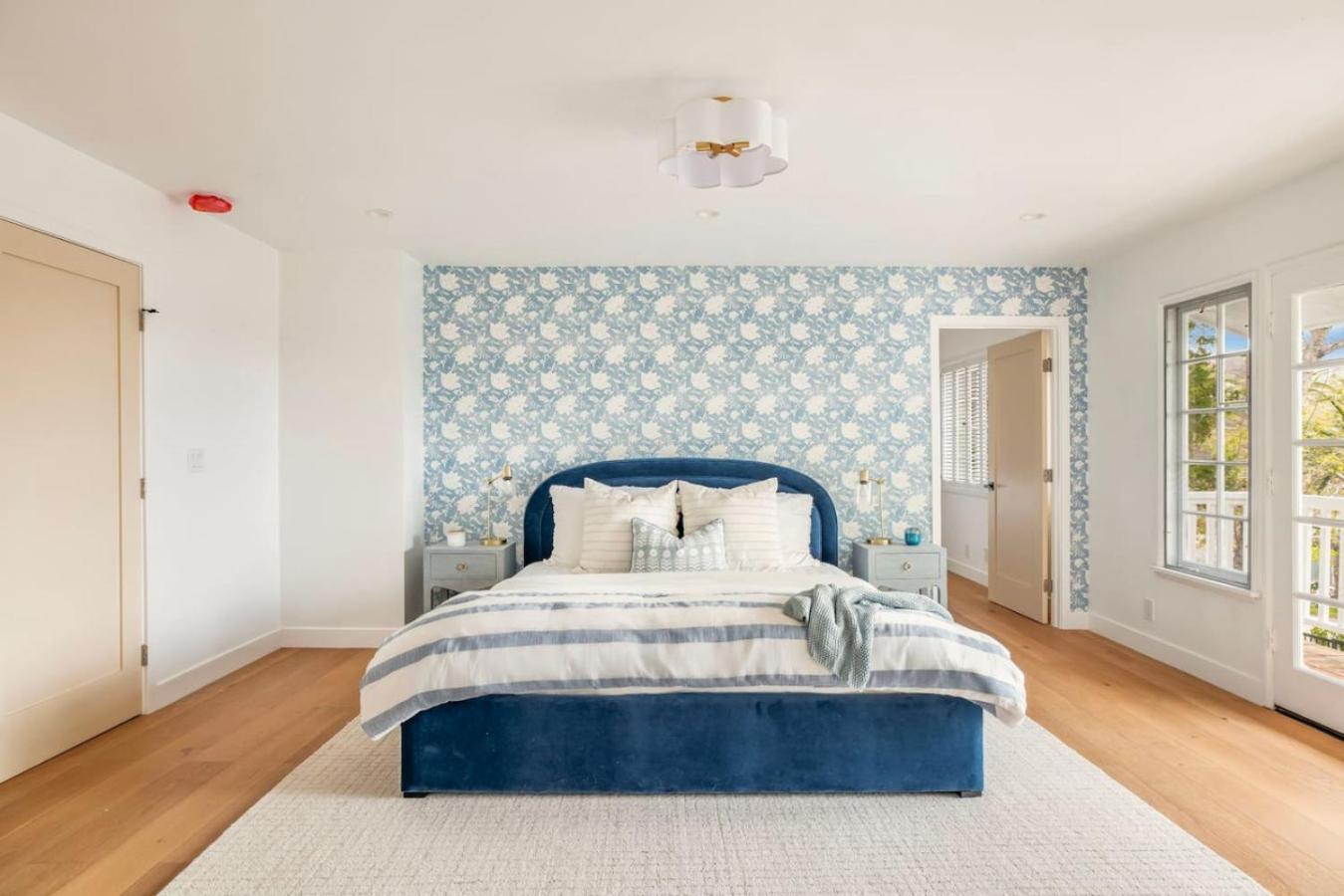 Coastal Luxury In Pacific Palisades Month