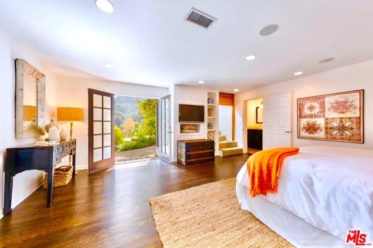 Holiday home Hollywood Hills Retreat With Jacuzzi Style Tub, Steam Room, Tree-top Views Garden Patio *