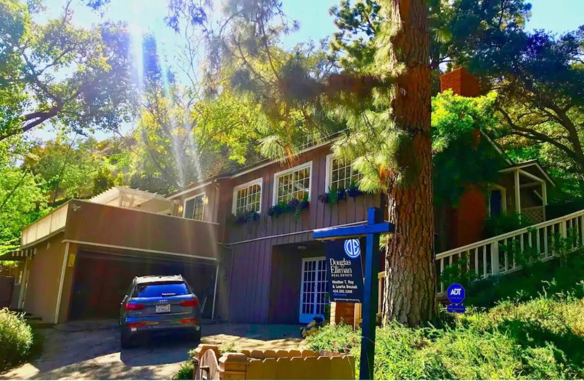 Hollywood Hills Retreat With Jacuzzi Style Tub, Steam Room, Tree-top Views Garden Patio Holiday home
