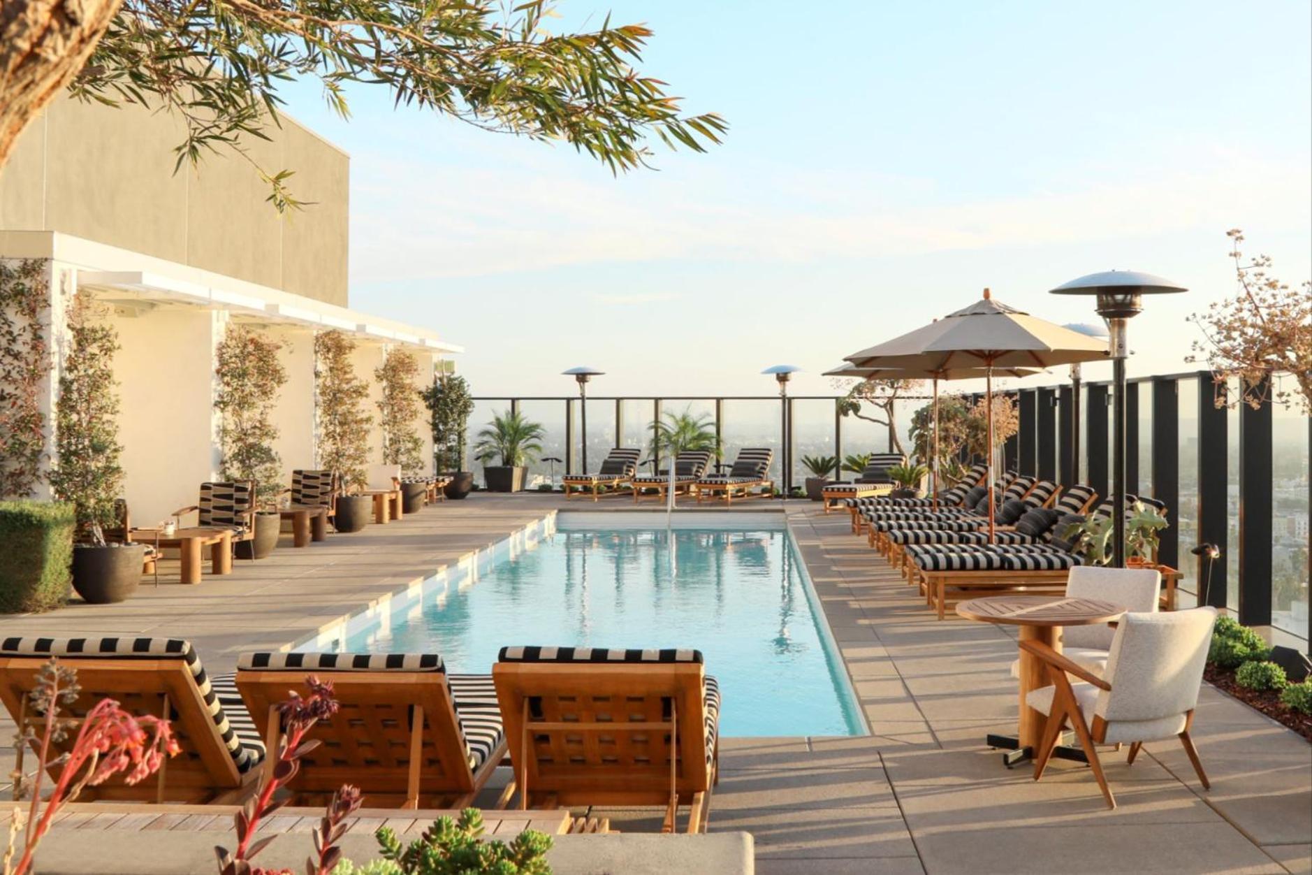Rooftop Pool Modern 2br, 2ba - Panoramic Hollywood Views Los Angeles