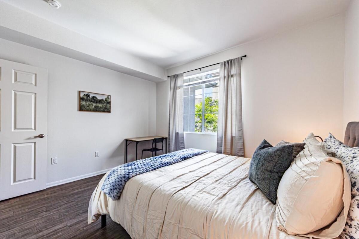 For Everyone! Huge 4br Townhouse In Venice Apartment Los Angeles