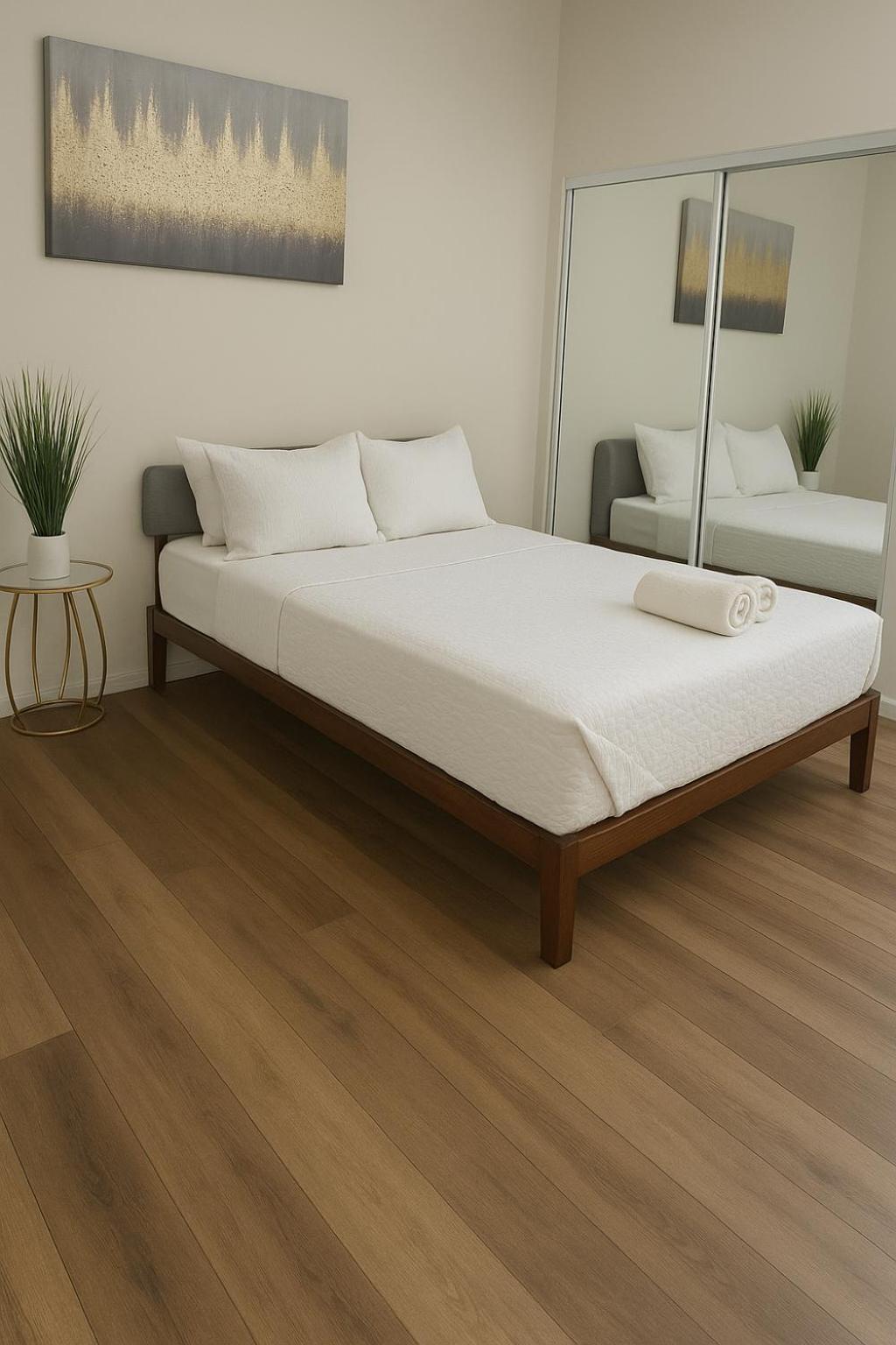 Premier - Prime Mdr-venice Location With Pool, Gym & Hot Tub Apartment *