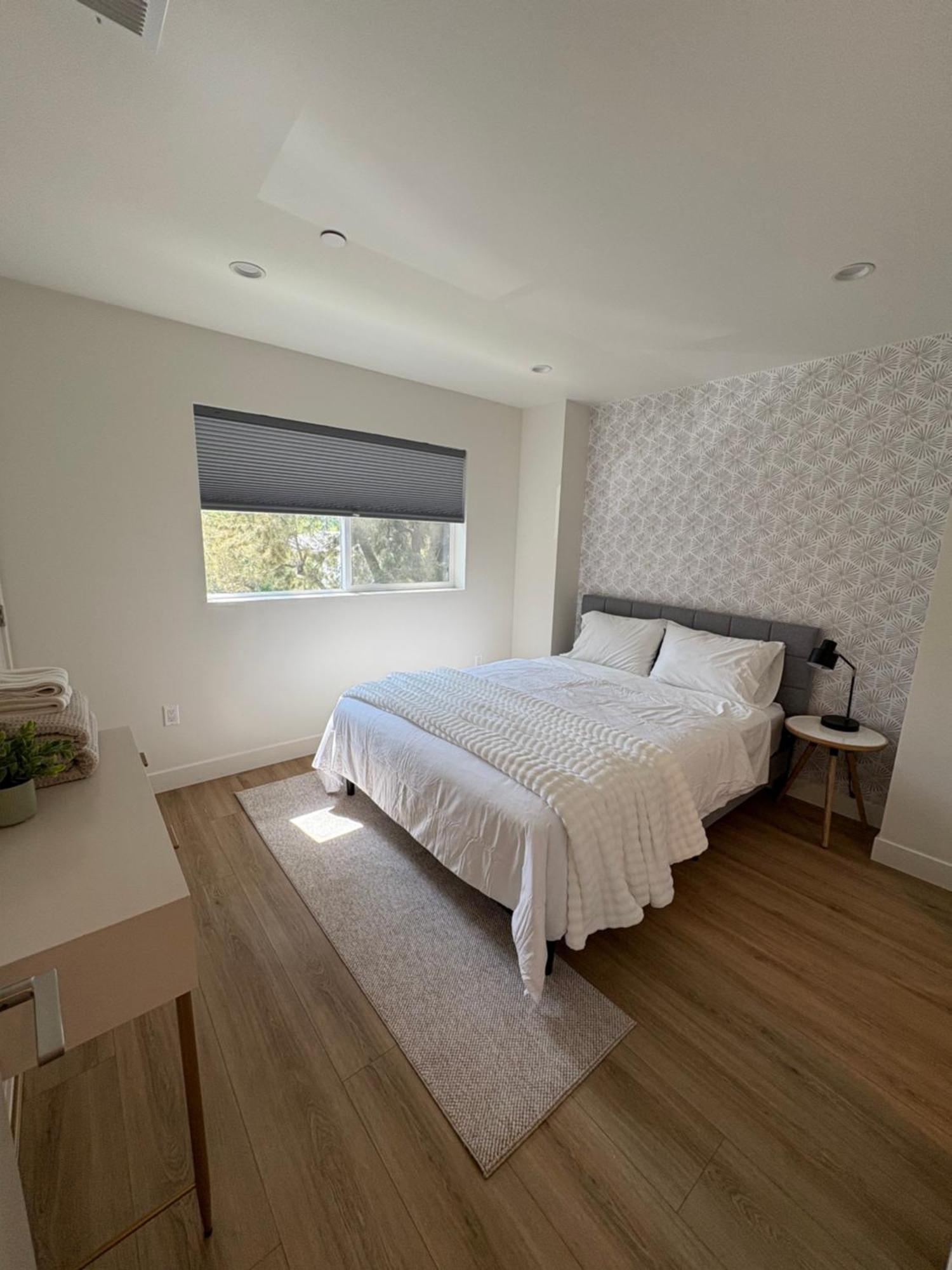 New Luxe 3b 3bath Townhouse *