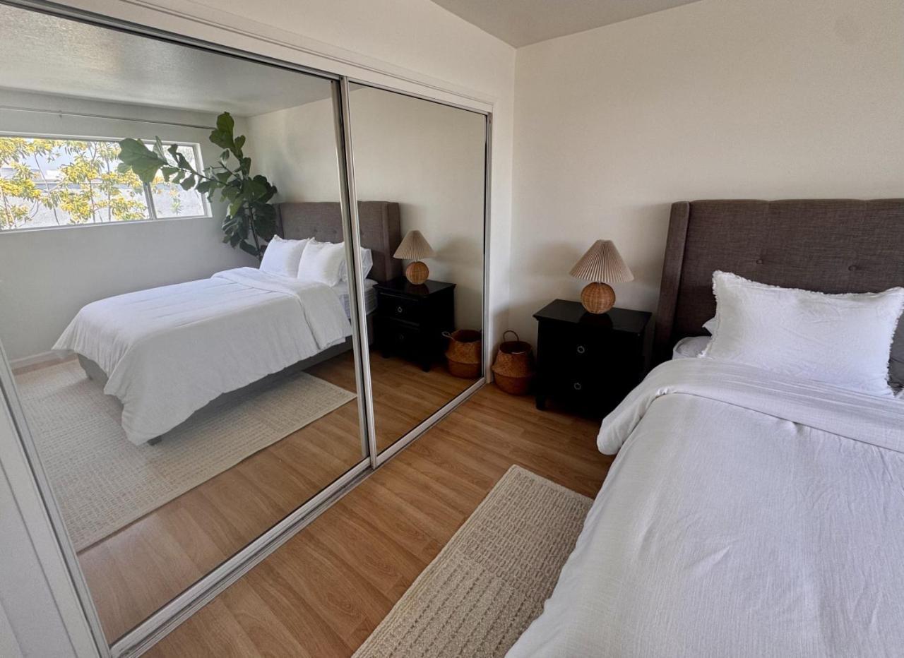 Santa Monica 2br Views And Prime Location Holiday home *