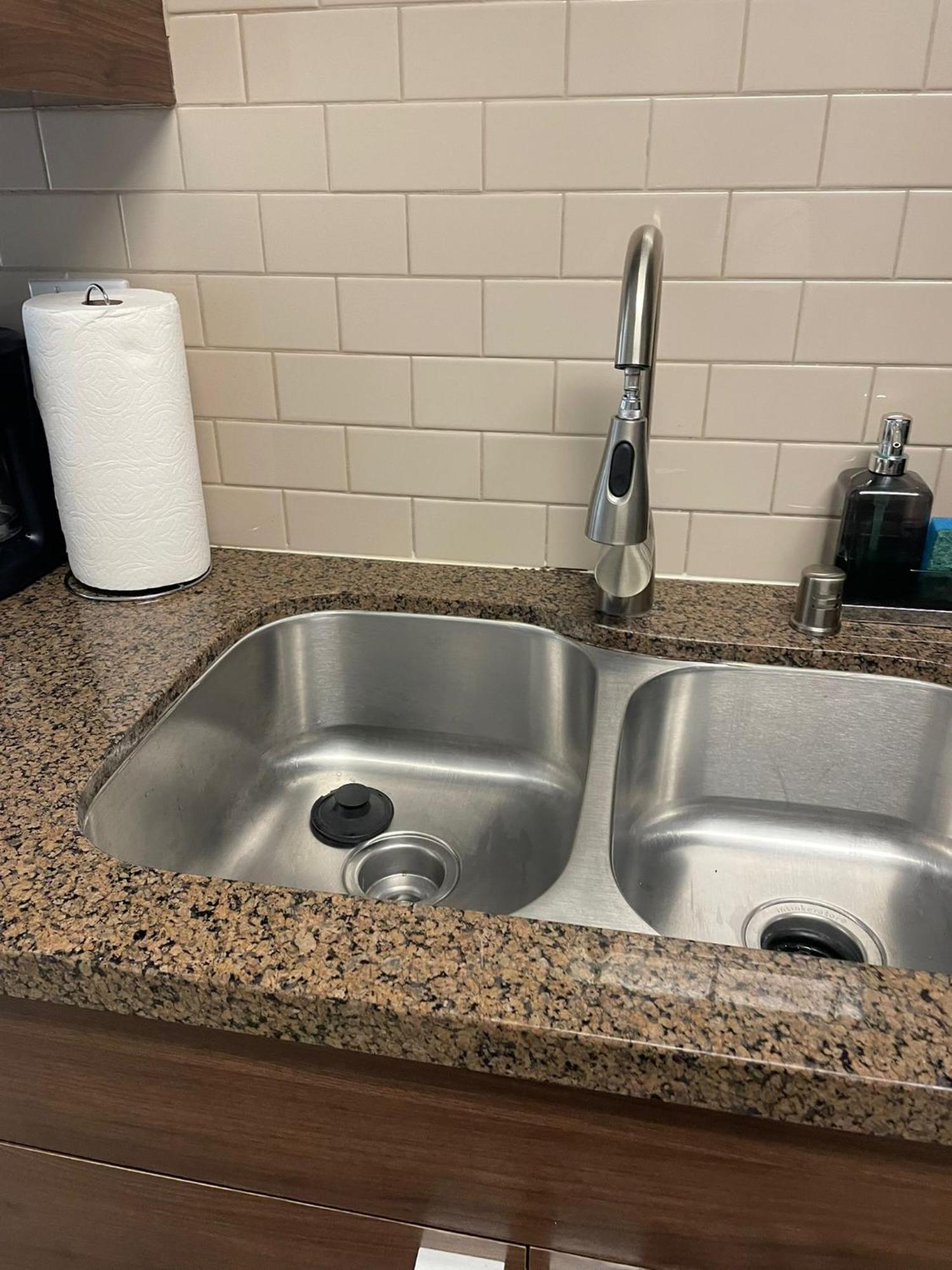Premier - Prime Mdr-venice Location With Pool, Gym & Hot Tub Apartment