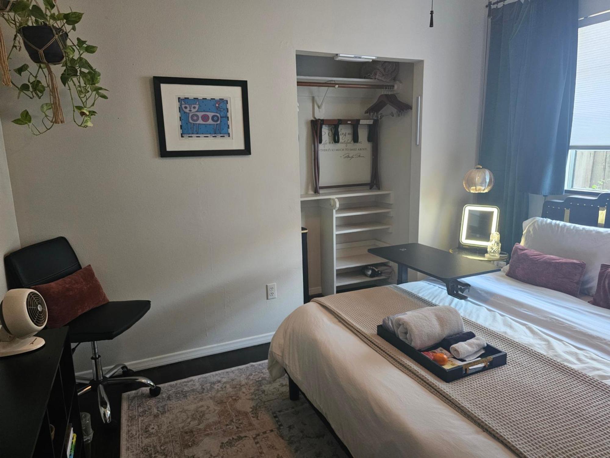 Tranquility At The House Of Alchemy Hollywood Homestay