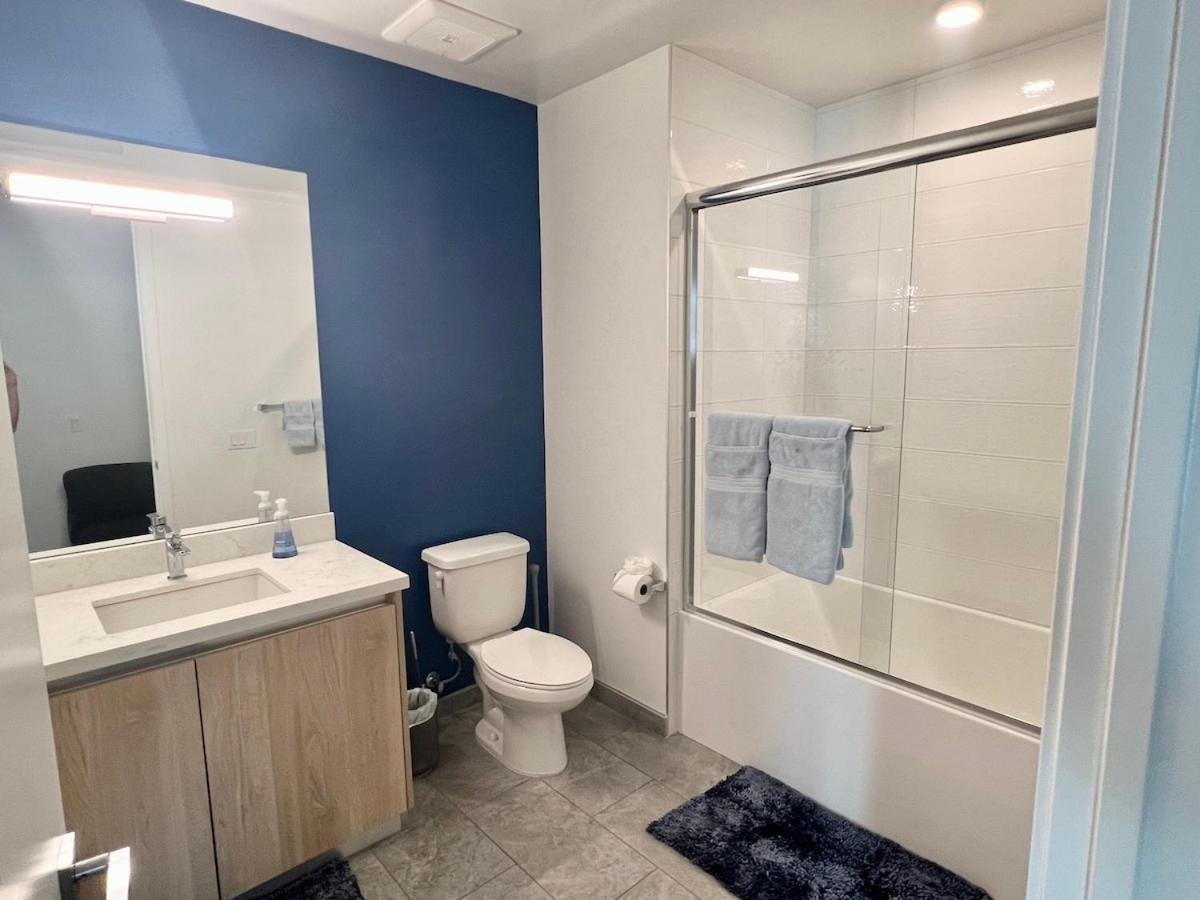 Penthouse With Hollywood Sign View 2 Bedrooms With 3 Beds Aparthotel