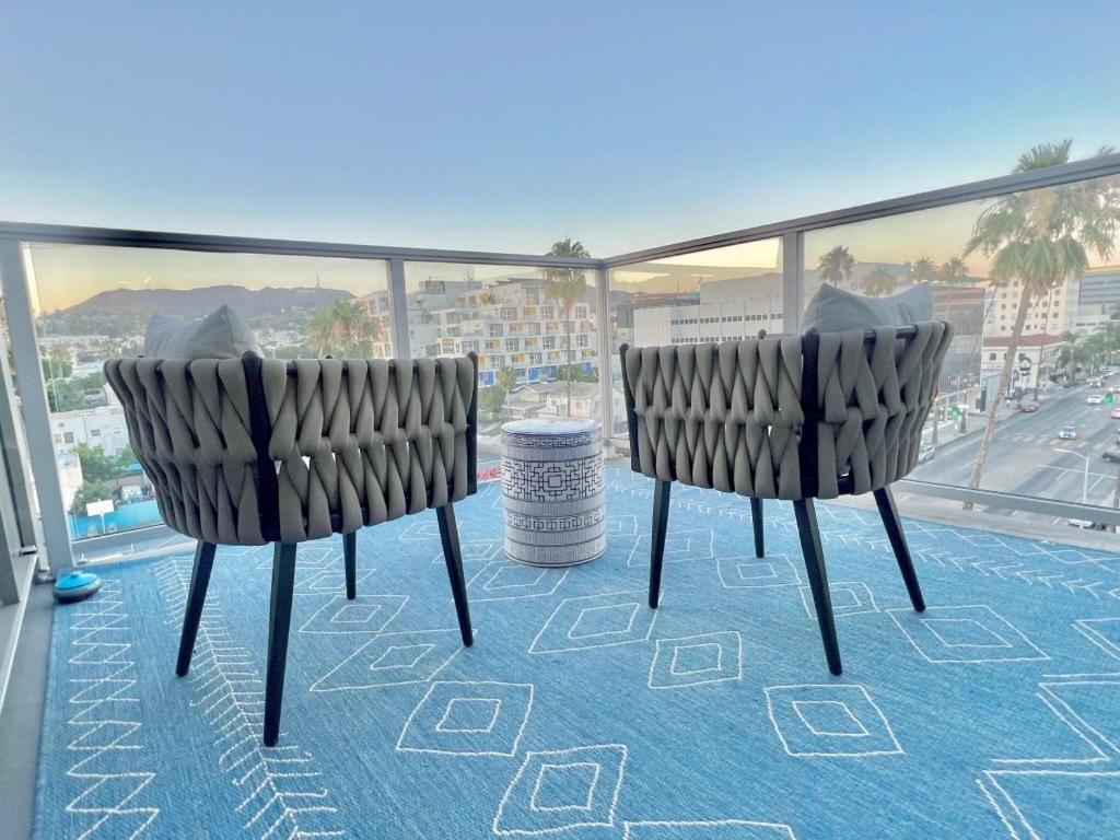 Aparthotel Penthouse With Hollywood Sign View 2 Bedrooms With 3 Beds *