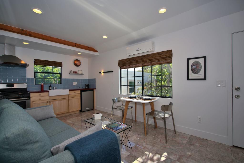 Apartment The Willow Los Angeles