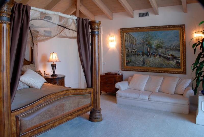 Stradella Court Mansion