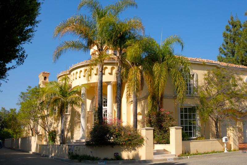 Stradella Court Mansion Holiday home