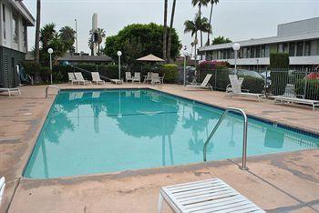 Motel Vagabond Angeles At Usc 2*