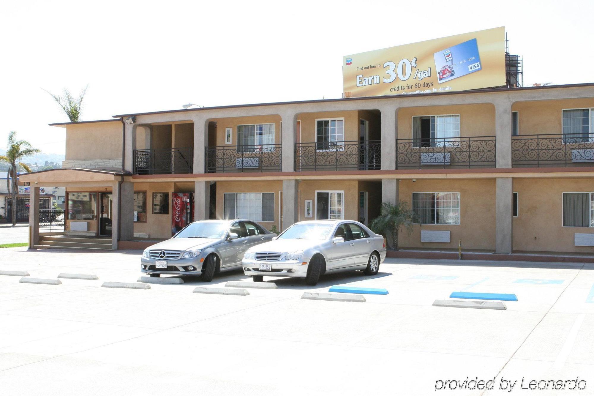Dreamscape Pacific Coast Highway Hotel 2*