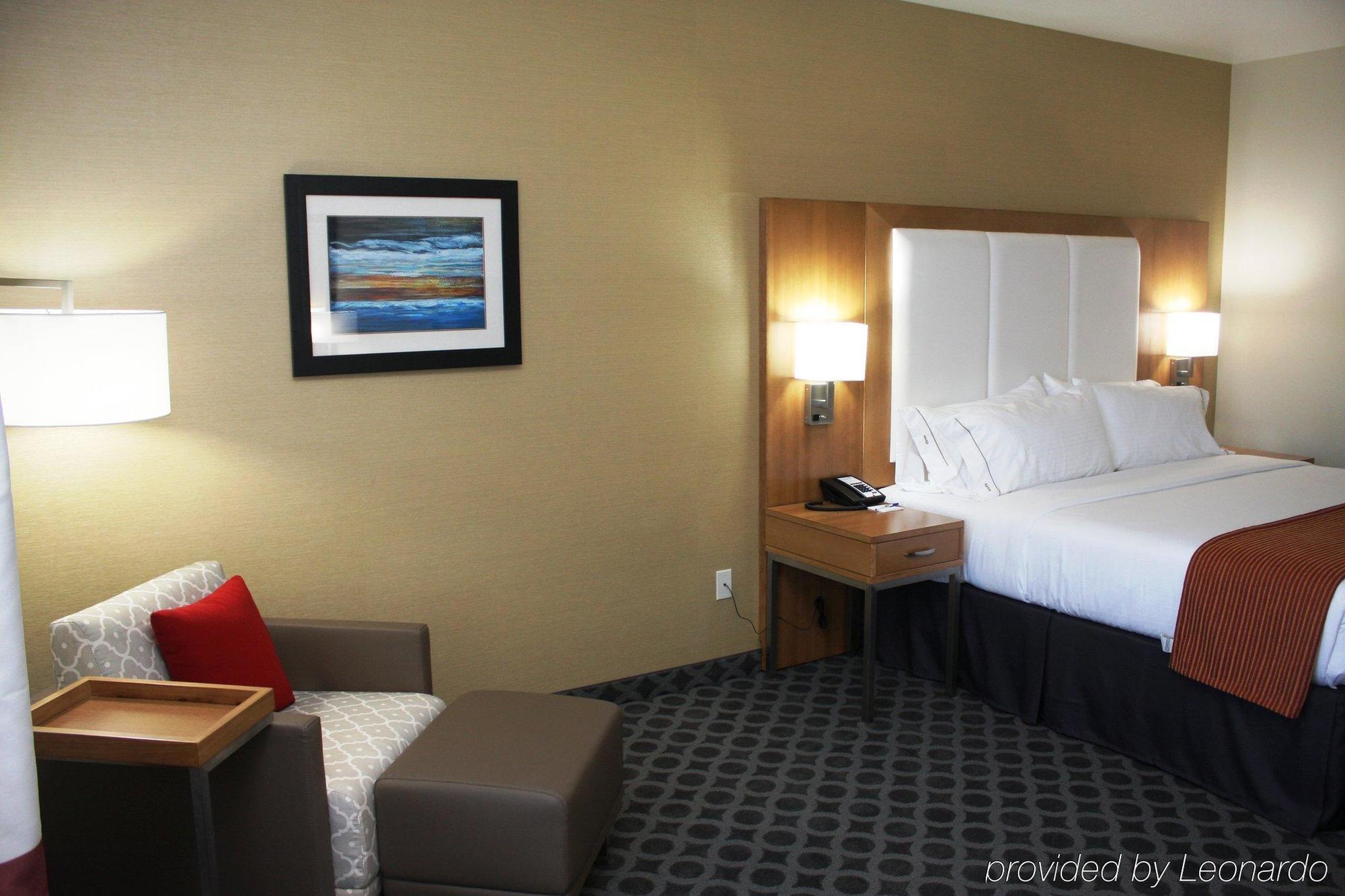 Express North Hollywood - Burbank Area By Ihg Los Angeles