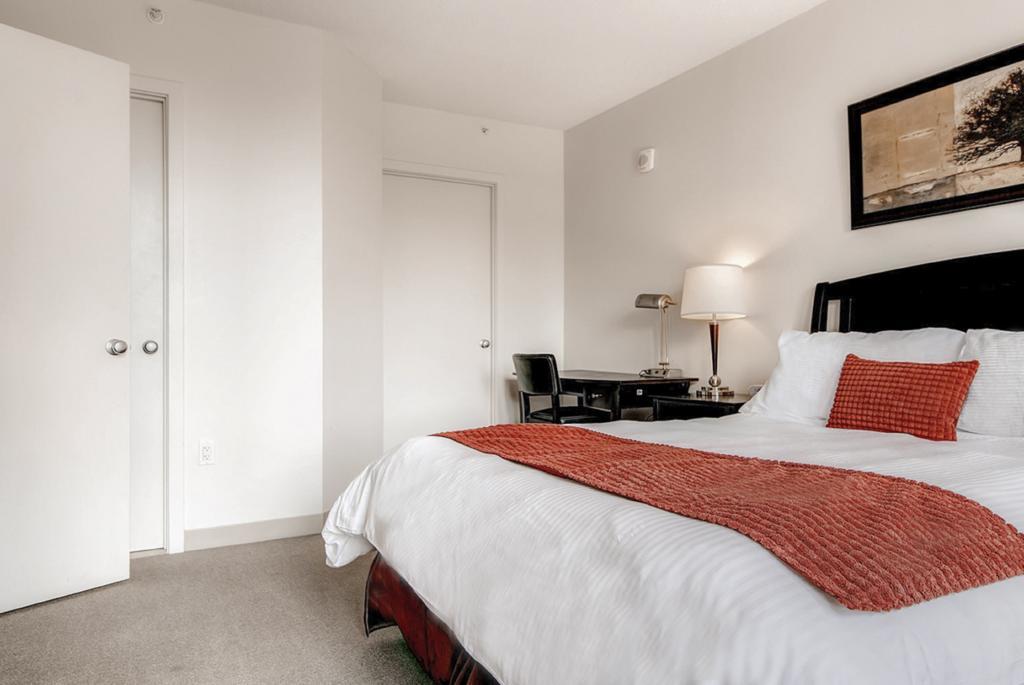 Apartment Global Luxury At Tiverton Ave *